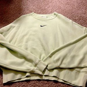 cropped neon green nike sweatshirt
